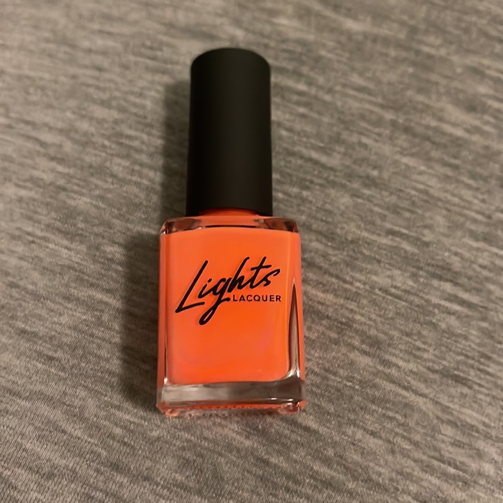 Lights lacquer who loves orange soda